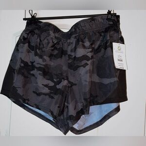 Athletic Works Women's Black Camouflage Athletic Shorts